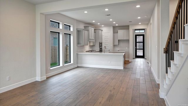 12929 Gilmore Bend, San Antonio, TX 78245