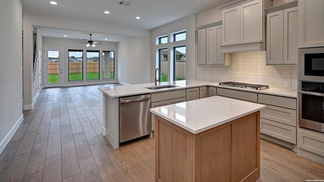 12929 Gilmore Bend, San Antonio, TX 78245