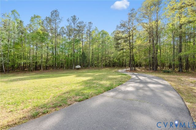 5201 Timberlake Dr, Providence Forge, VA 23140