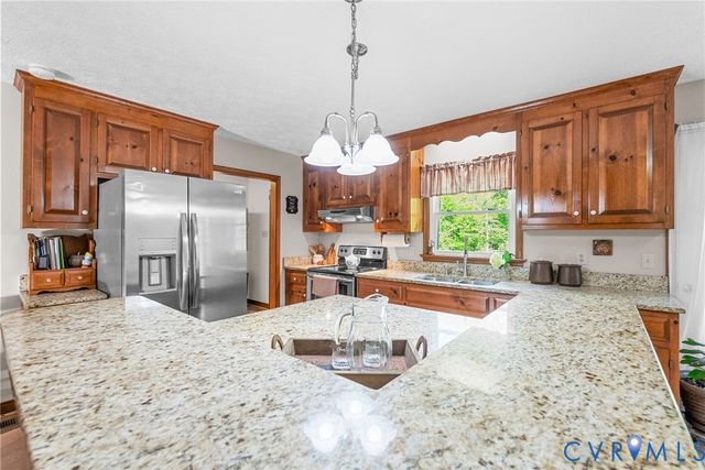 5201 Timberlake Dr, Providence Forge, VA 23140