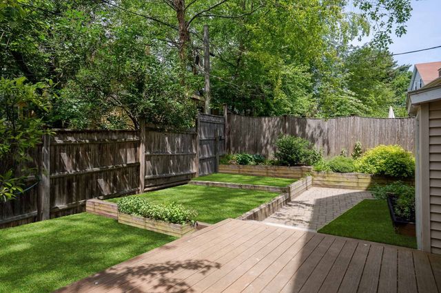 39 Mellen St A, Boston, MA 02124