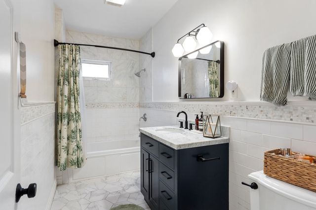 39 Mellen St A, Boston, MA 02124
