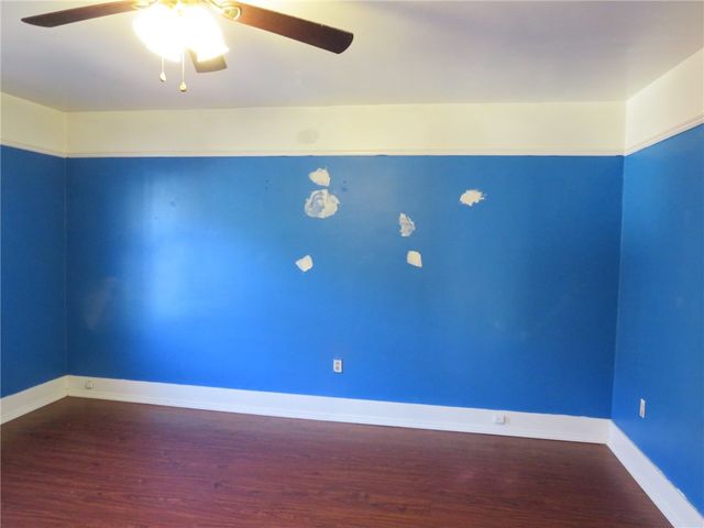 20 Beech St, Leetsdale, PA 15003