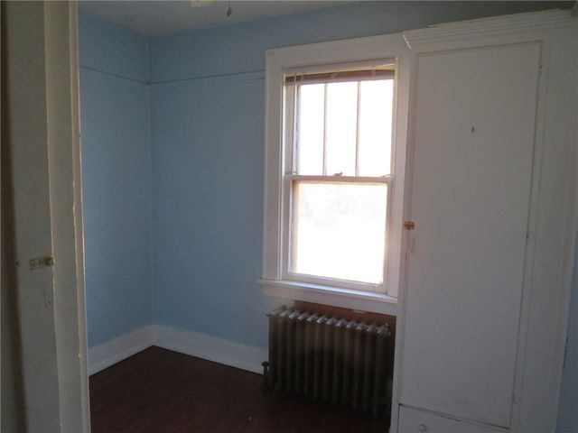 20 Beech St, Leetsdale, PA 15003