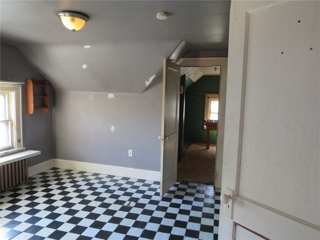 20 Beech St, Leetsdale, PA 15003