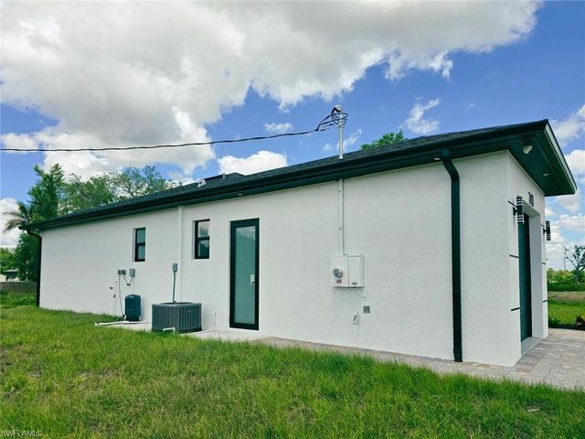 1411 Moore AVE, Lehigh Acres, FL 33972