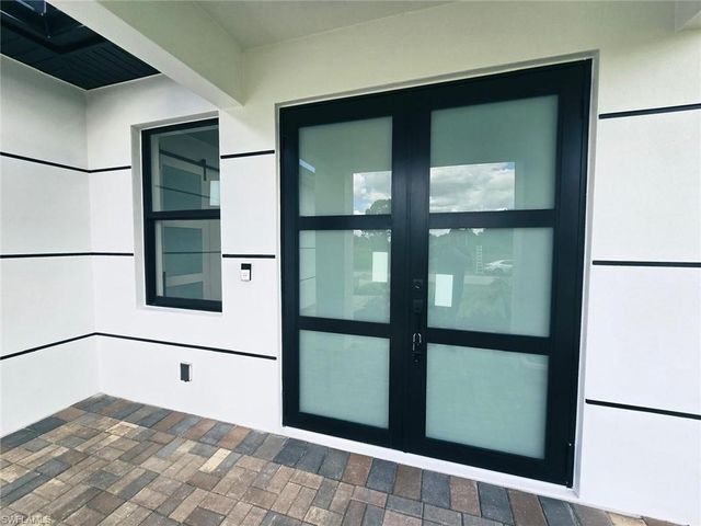 1411 Moore AVE, Lehigh Acres, FL 33972