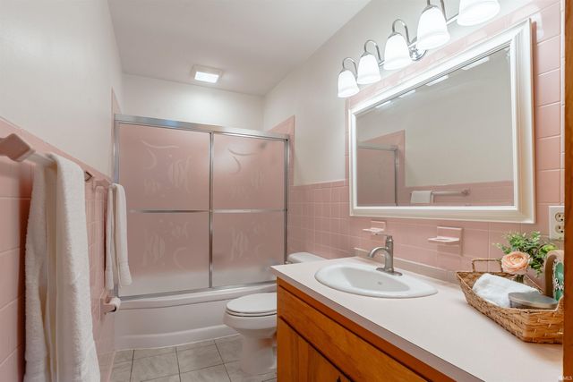 1909 N Thomas Avenue, Evansville, IN 47711