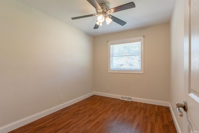 1909 N Thomas Avenue, Evansville, IN 47711