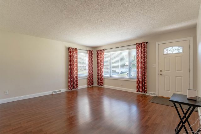 1909 N Thomas Avenue, Evansville, IN 47711