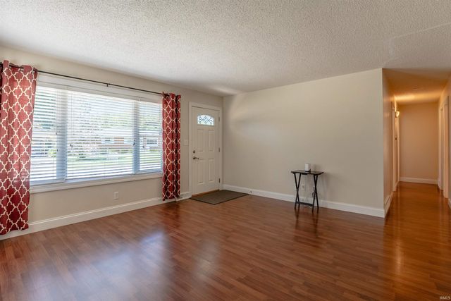 1909 N Thomas Avenue, Evansville, IN 47711