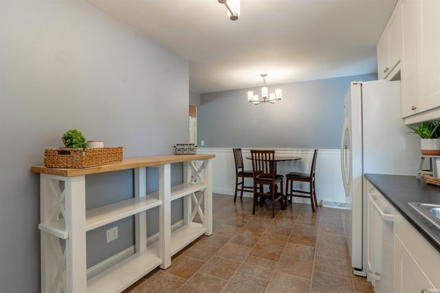 1909 N Thomas Avenue, Evansville, IN 47711