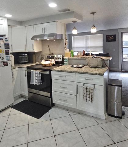 5612 BAKER ROAD, New Port Richey, FL 34653