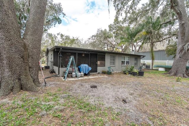 5612 BAKER ROAD, New Port Richey, FL 34653