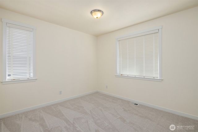 9121 Jacobia Avenue SE, Snoqualmie, WA 98065
