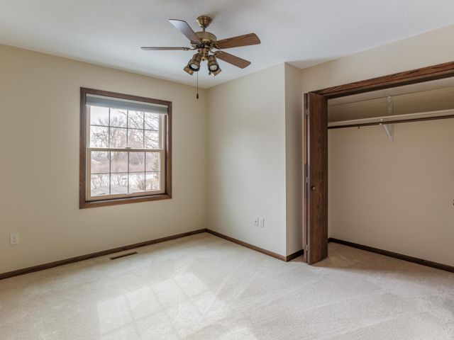 2020 16th Street NE, Rochester, MN 55906