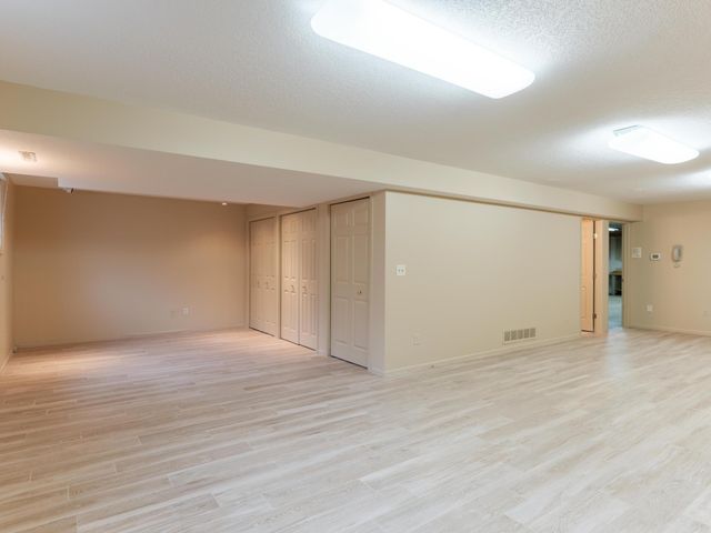 2020 16th Street NE, Rochester, MN 55906