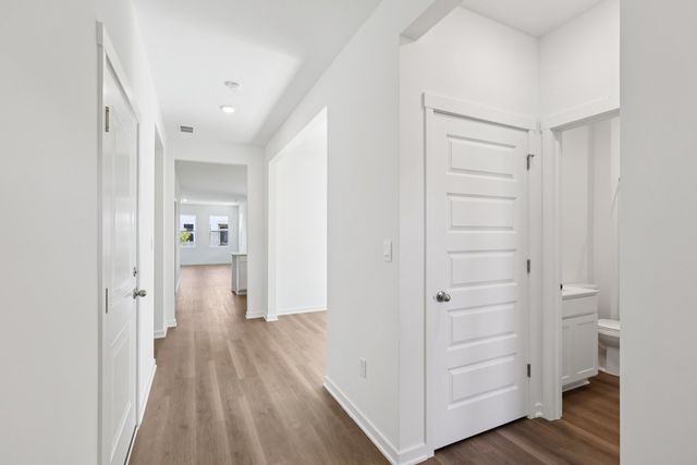 14708 S Azalia Circle, Plainfield, IL 60544