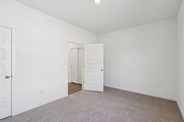 14708 S Azalia Circle, Plainfield, IL 60544