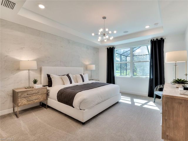 17286 Willow Tree LN, North Fort Myers, FL 33917