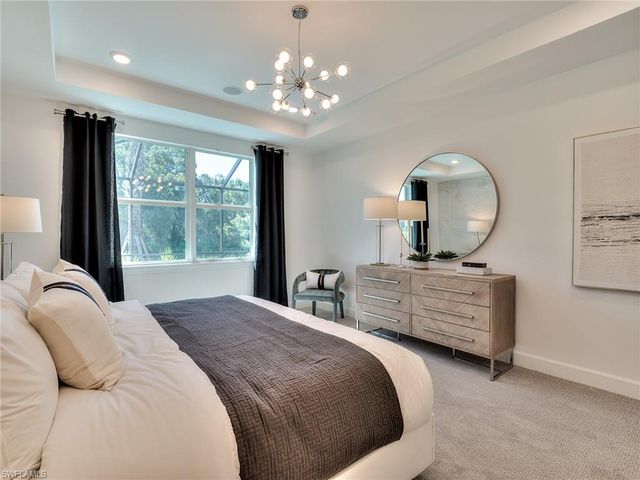 17286 Willow Tree LN, North Fort Myers, FL 33917