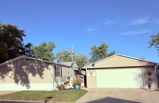 2416 22nd Street, Bloomington, IL 61704