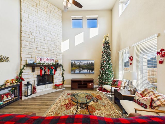 309 Pineview Lane, Ponder, TX 76259