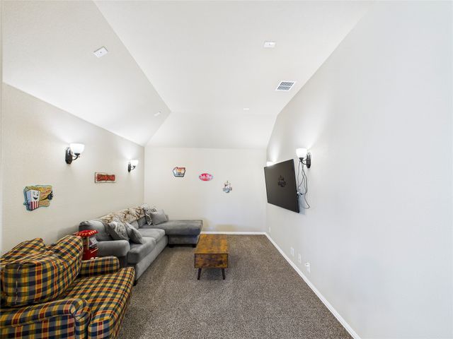 309 Pineview Lane, Ponder, TX 76259