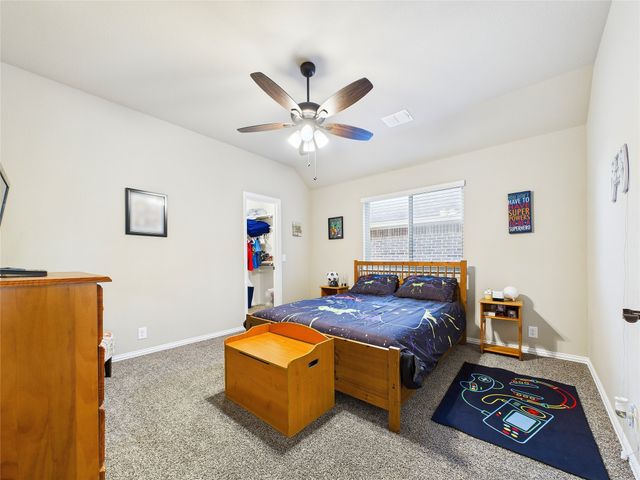 309 Pineview Lane, Ponder, TX 76259