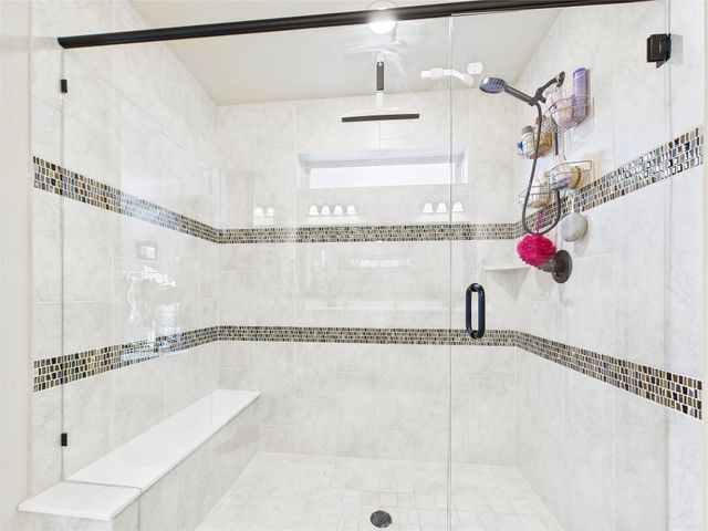 309 Pineview Lane, Ponder, TX 76259