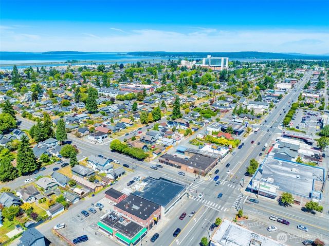 1906 Broadway, Everett, WA 98201