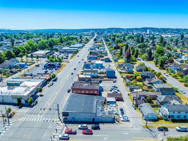 1906 Broadway, Everett, WA 98201