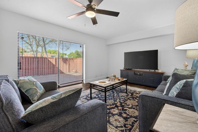 2937 SW 11th Place N, Deerfield Beach, FL 33442