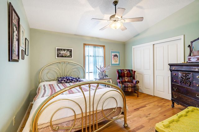 109 Carolino Canyon Road, Tijeras, NM 87059