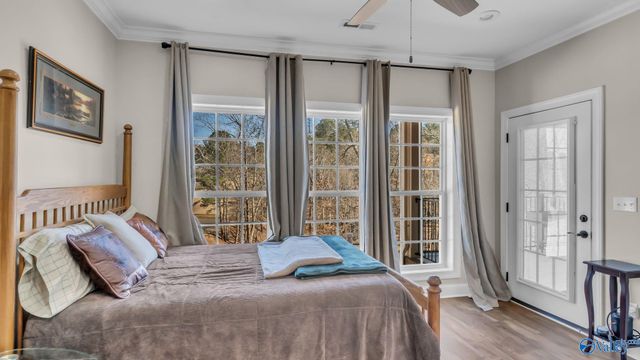 1067 Heritage Drive, Guntersville, AL 35976