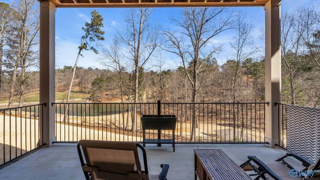 1067 Heritage Drive, Guntersville, AL 35976