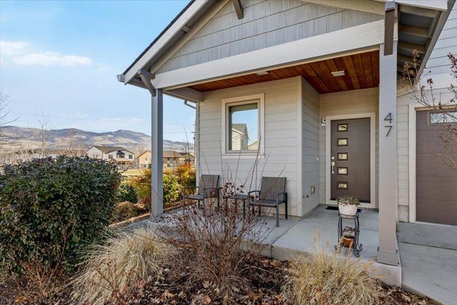 47 William Way, Talent, OR 97540