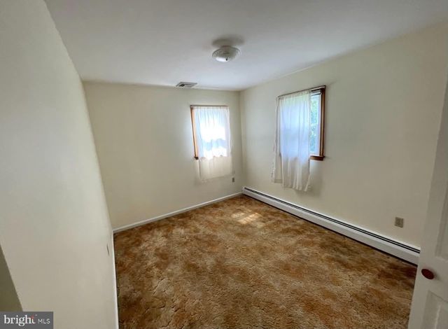 152 3RD AVE, Newtown Square, PA 19073