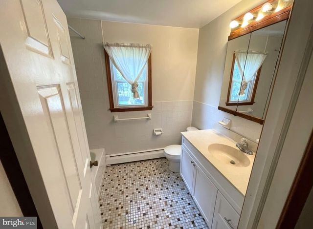 152 3RD AVE, Newtown Square, PA 19073