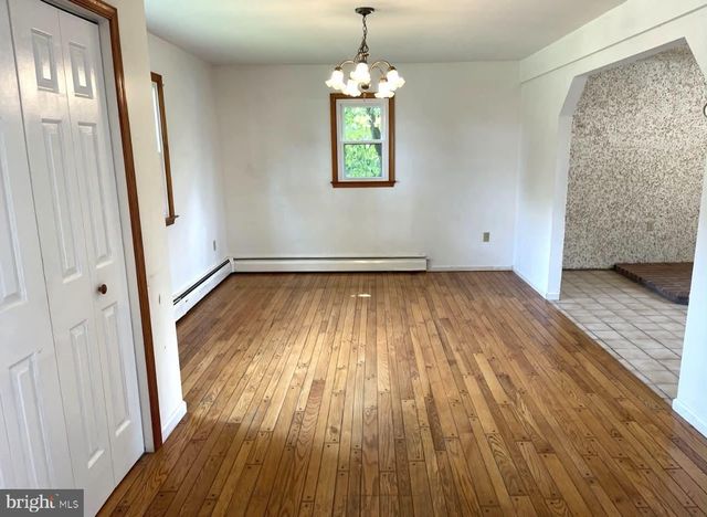 152 3RD AVE, Newtown Square, PA 19073