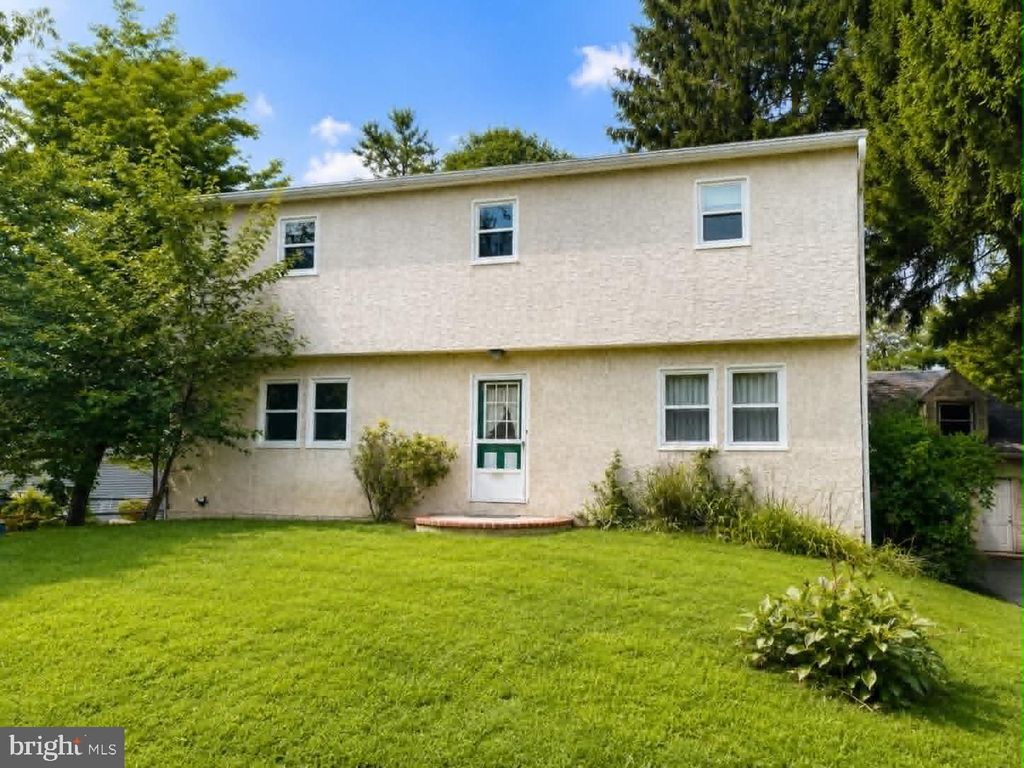 152 3RD AVE, Newtown Square, PA 19073