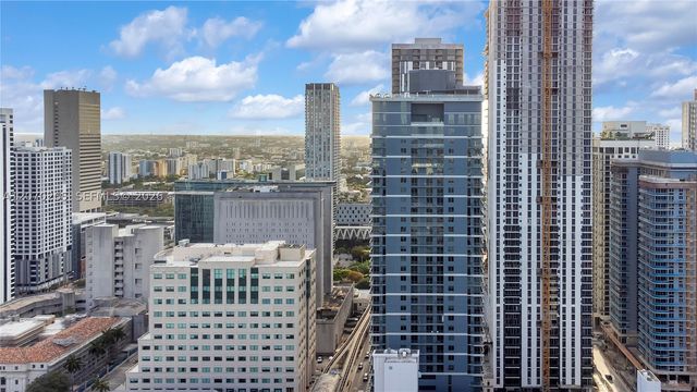 121 NE 5th St 3309, Miami, FL 33132
