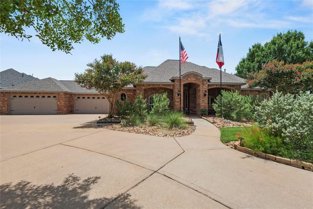 8606 Meadowview Court, Jersey Village, TX 77040