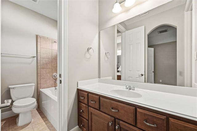 8606 Meadowview Court, Jersey Village, TX 77040