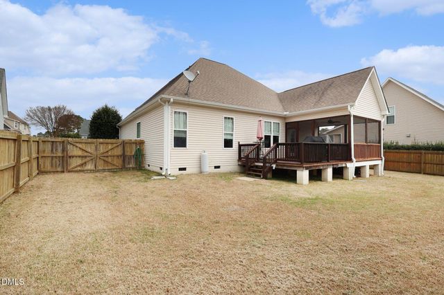 176 Braddock Drive, Lillington, NC 27546