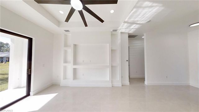 3113 56th ST W, Lehigh Acres, FL 33971