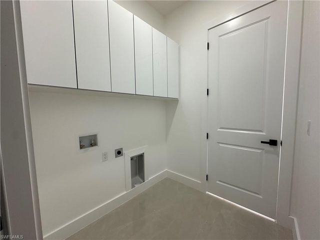 3113 56th ST W, Lehigh Acres, FL 33971