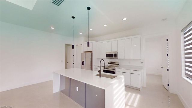 3113 56th ST W, Lehigh Acres, FL 33971