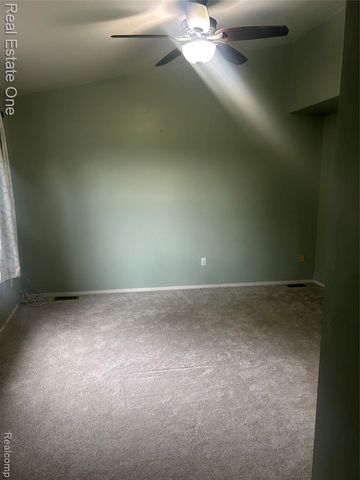 1417 Pond View Court, Wixom, MI 48393