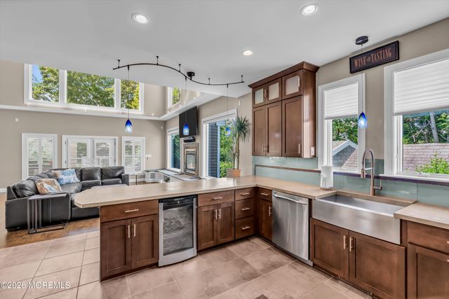 609 15th Avenue, Belmar, NJ 07719